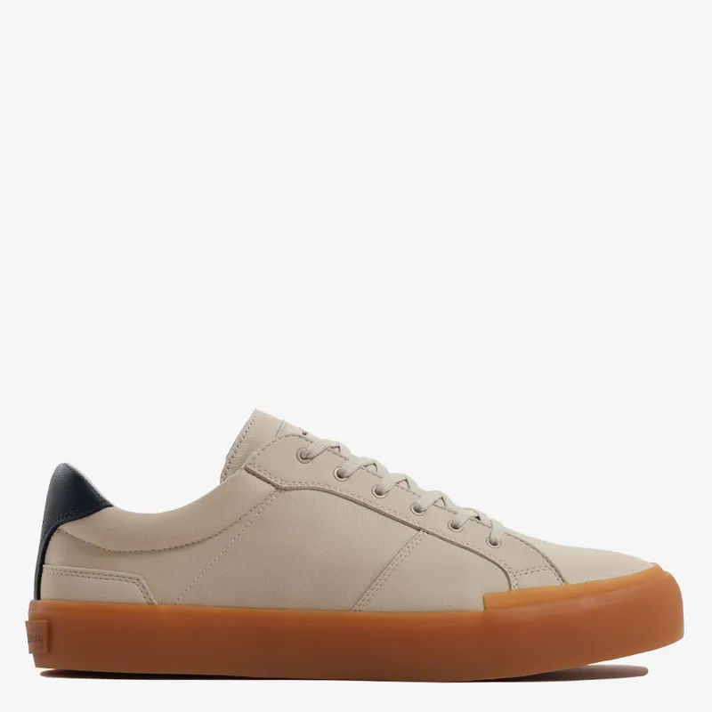 Oliver Sweeney Off White Eyke Trainers at Pritchards
